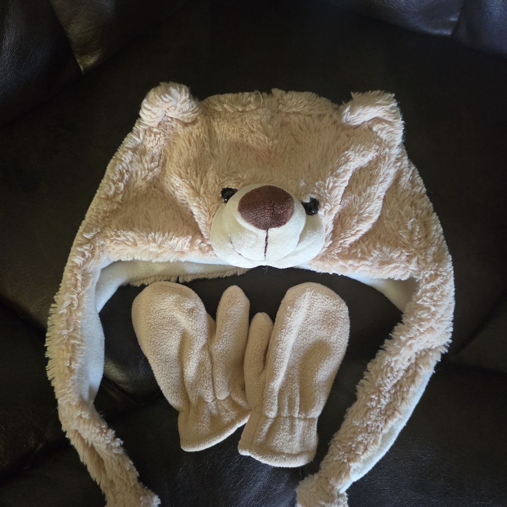Wonder Nation Bear Hat and Mittens Set - Tan